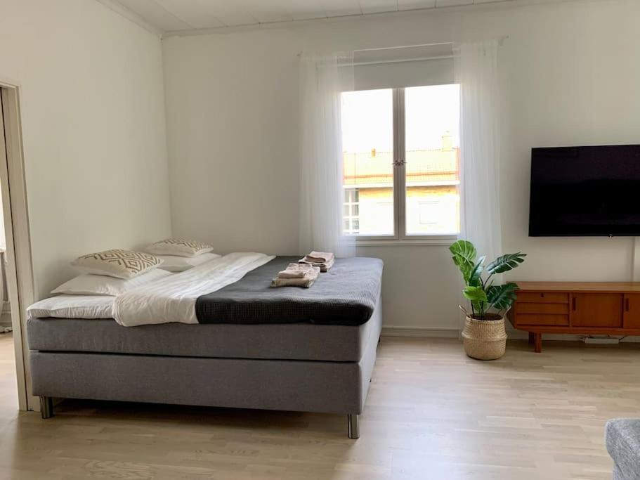Apartment Smakfull Centrumlaegenhet, 3 R + K, 80 M2 *