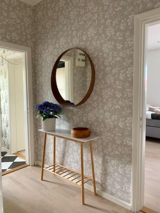 Apartment Smakfull Centrumlaegenhet, 3 R + K, 80 M2